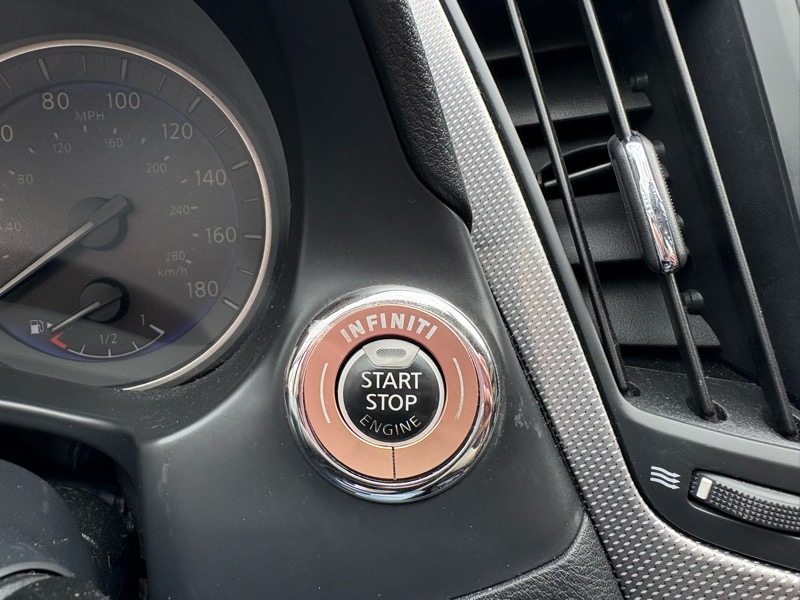 Infiniti Q50 Premium 2014