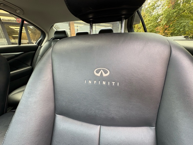 Infiniti Q50 Premium 2014