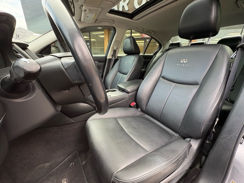 Infiniti Q50 Premium 2014