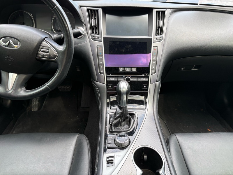 Infiniti Q50 Premium 2014