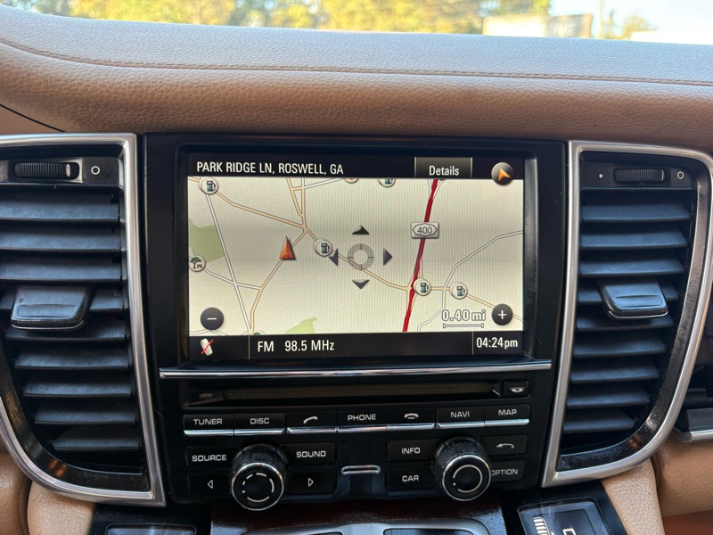 Porsche Panamera 4 2011