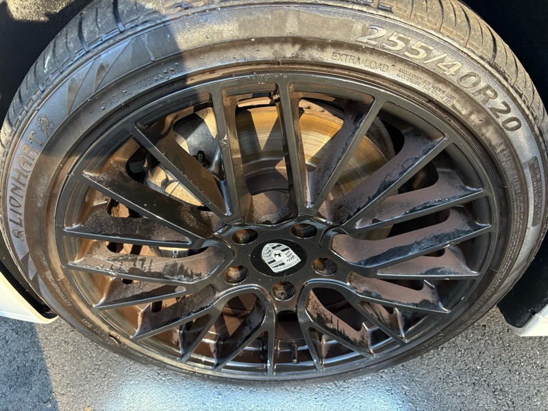 Porsche Panamera 4 2011