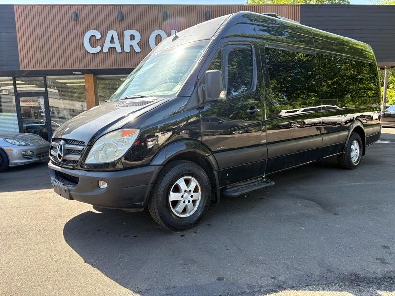 2012 Mercedes-Benz Sprinter 2500 Passenger Van High Roof 170-in. WB