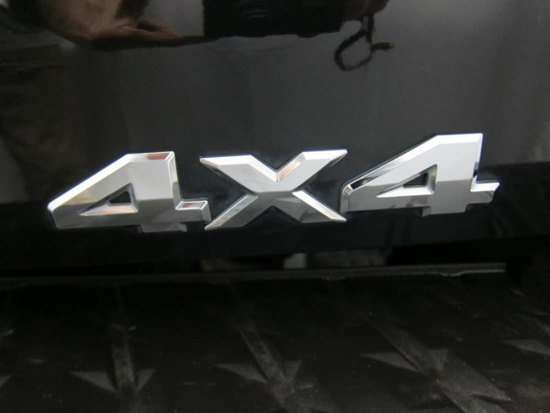 Nissan Titan PRO-4X Crew Cab 4WD 2019