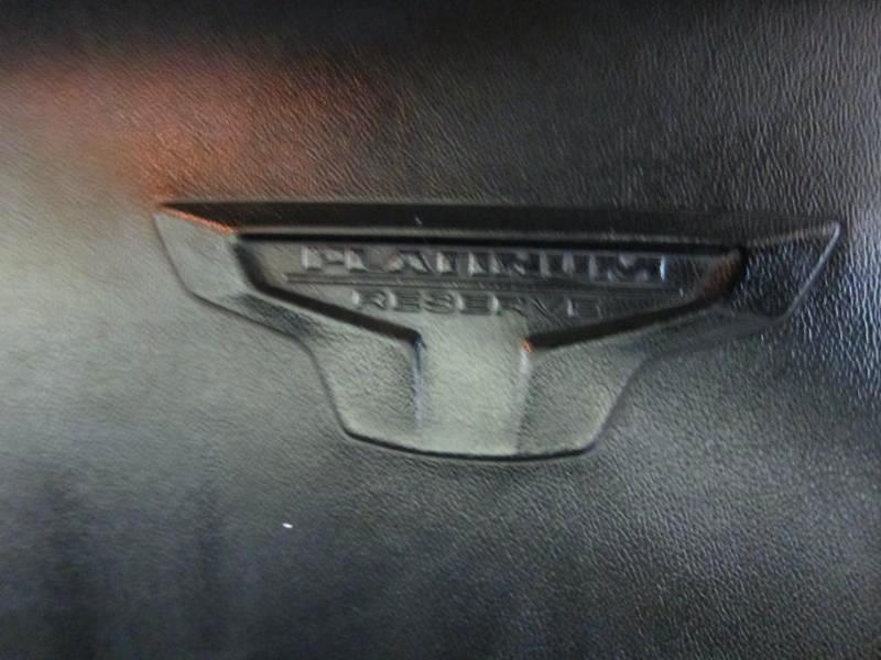 Nissan Titan PRO-4X Crew Cab 4WD 2019