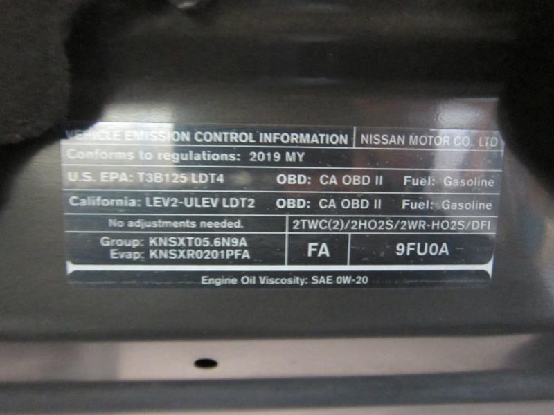 Nissan Titan PRO-4X Crew Cab 4WD 2019