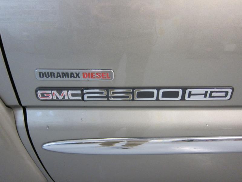 GMC Sierra 2500HD SL Ext. Cab Short Bed 4WD 2001