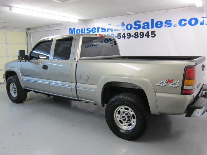 GMC Sierra 2500HD SL Ext. Cab Short Bed 4WD 2001