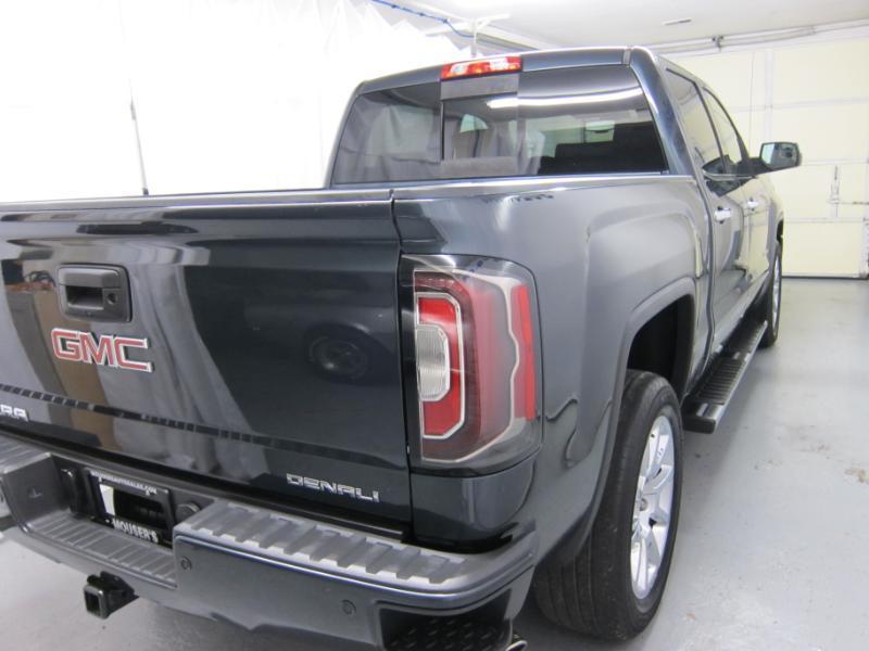 GMC Sierra 1500 Denali Crew Cab Short Bed 4WD 2018