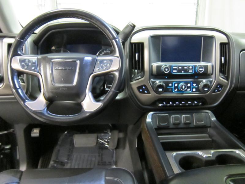 GMC Sierra 1500 Denali Crew Cab Short Bed 4WD 2018