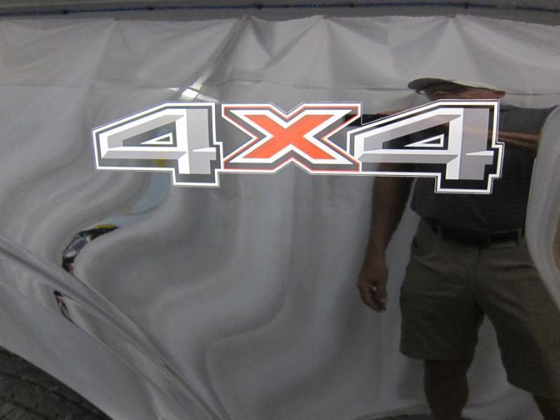 Ford F-150 4WD SuperCrew 145" XLT 2023