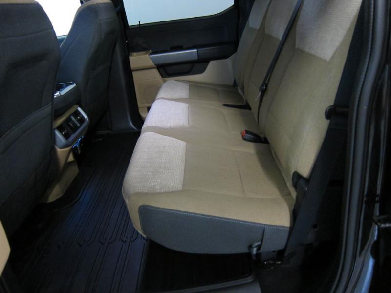 Ford F-150 4WD SuperCrew 145" XLT 2023