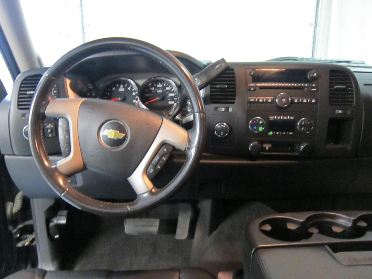Chevrolet Silverado 2500HD LT Crew Cab 4WD 2013