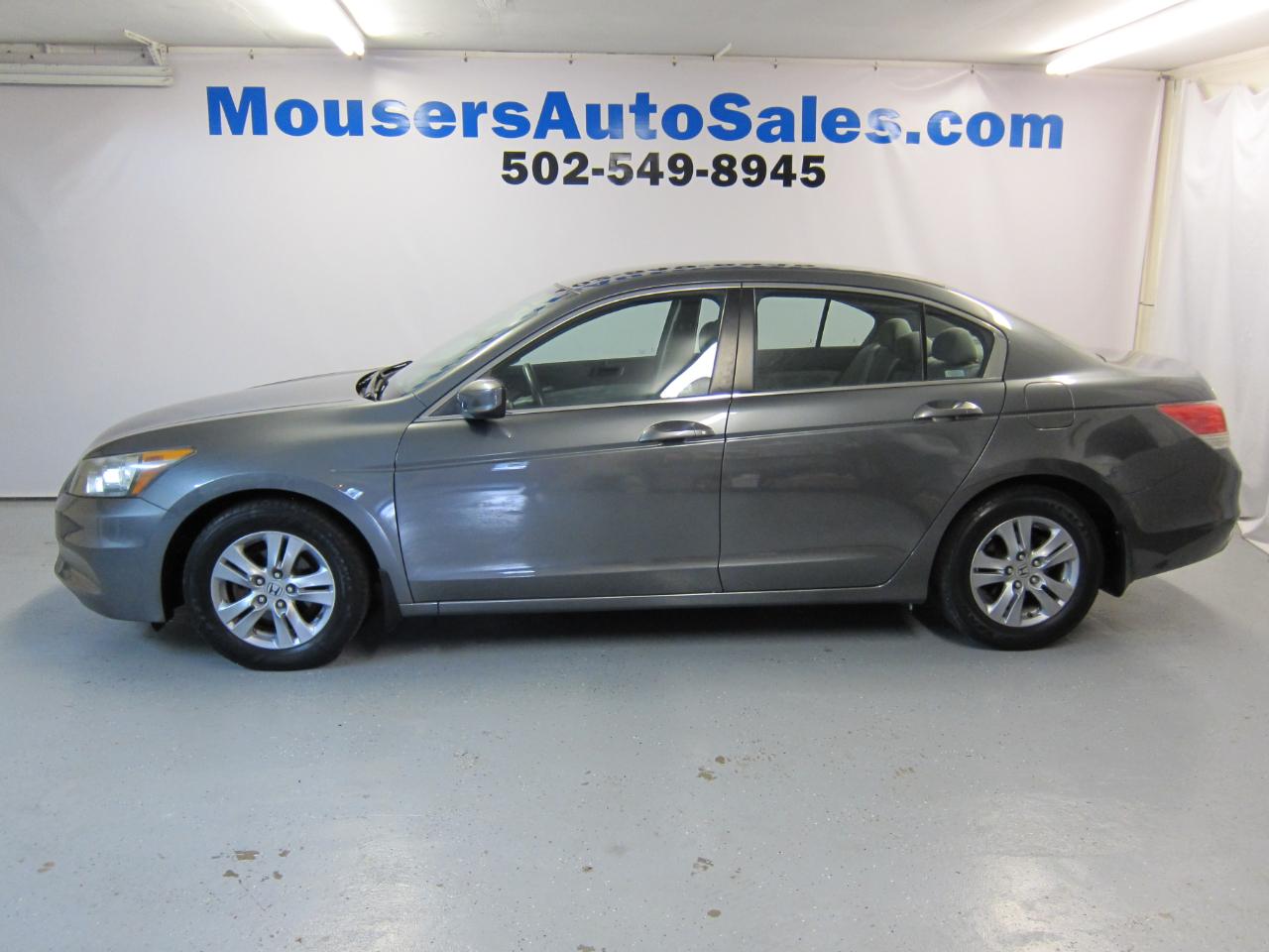 Honda Accord LX-P Sedan AT 2011