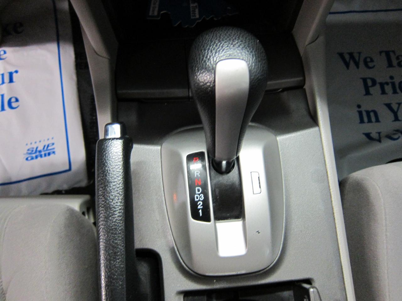 Honda Accord LX-P Sedan AT 2011