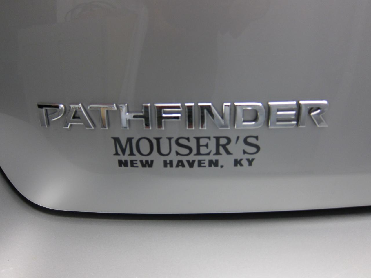 Nissan Pathfinder SL 4WD 2019