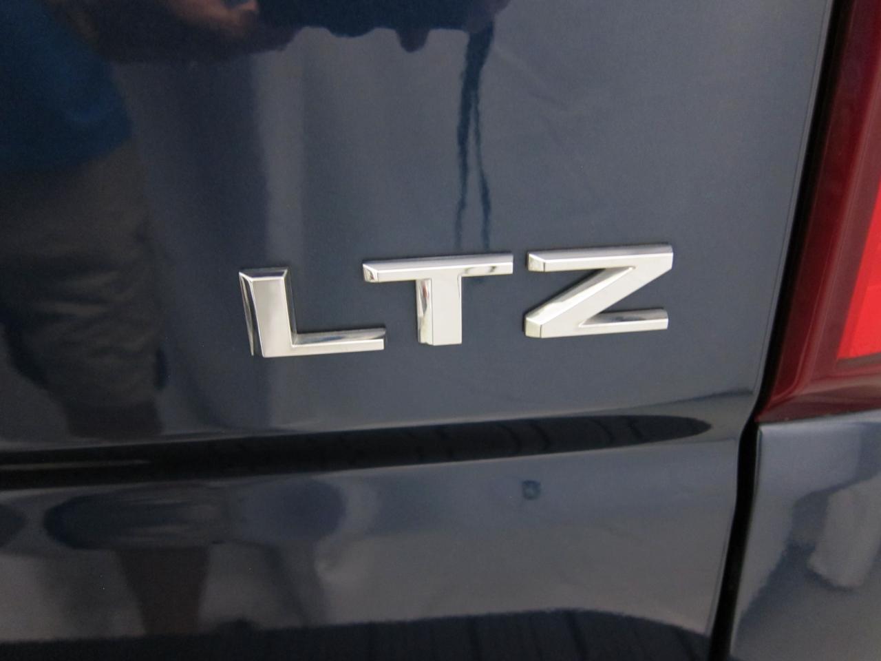 Chevrolet Silverado 1500 LTZ Crew Cab 4WD 2022