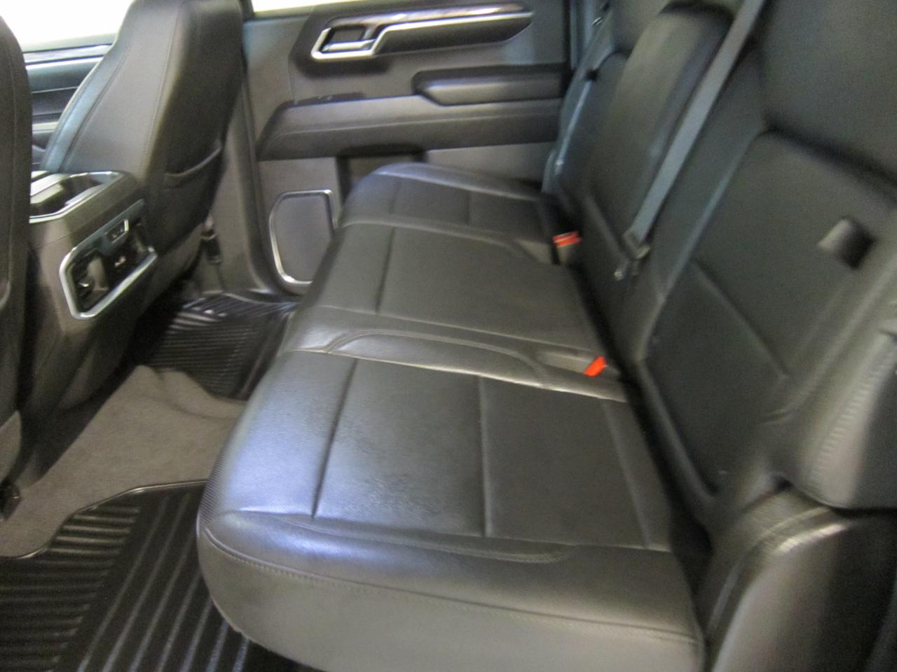 Chevrolet Silverado 1500 LTZ Crew Cab 4WD 2022