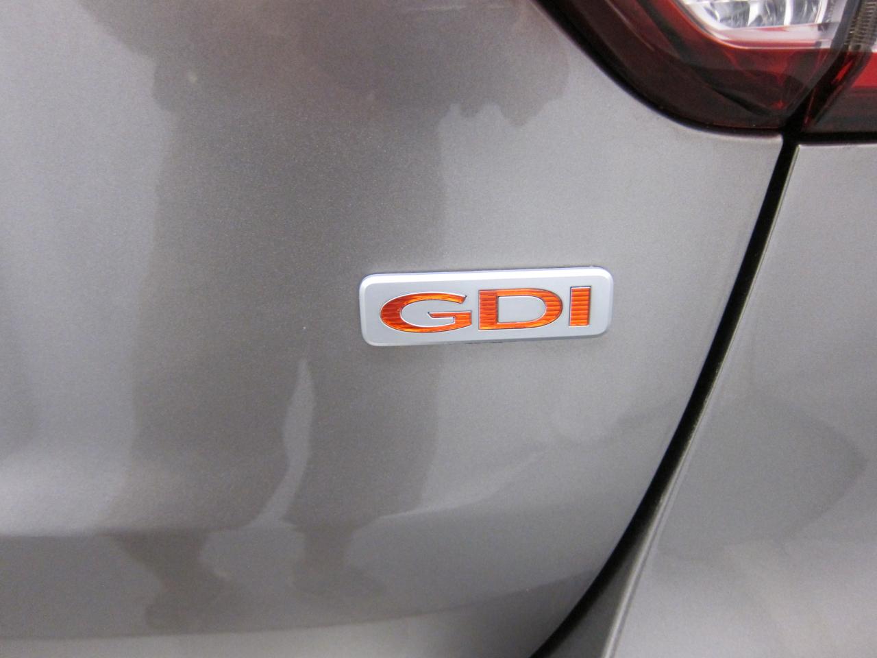 Kia Sorento LX 2WD 2014