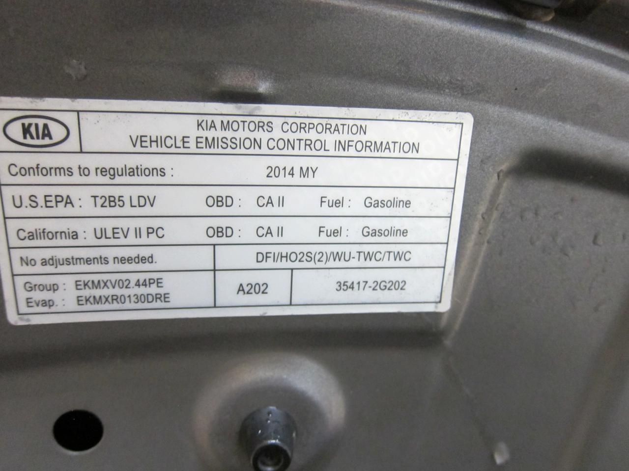 Kia Sorento LX 2WD 2014