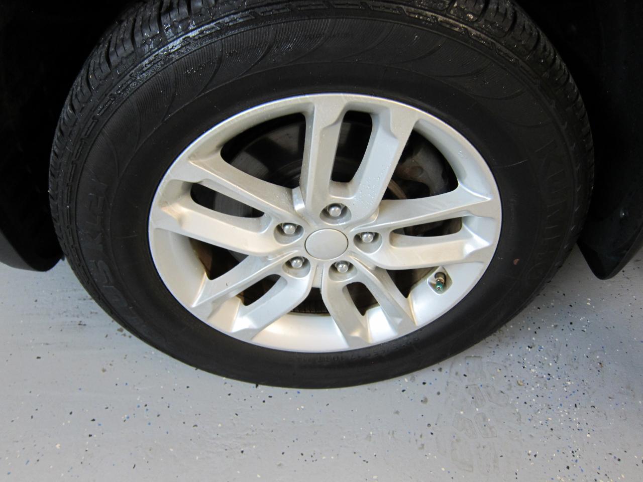 Kia Sorento LX 2WD 2014