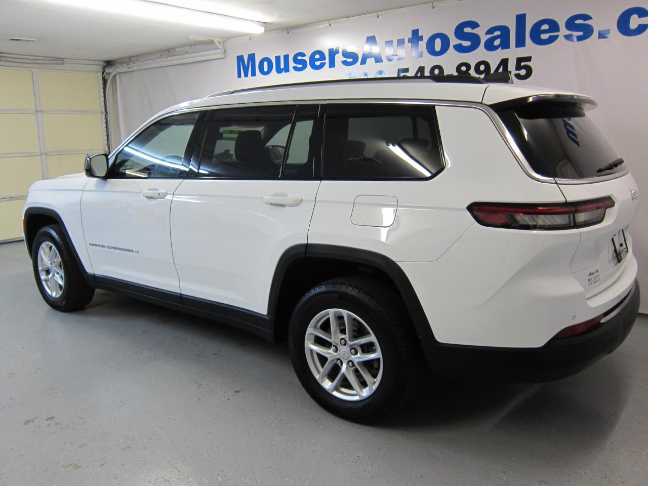 Jeep Grand Cherokee L Laredo 4WD 2023