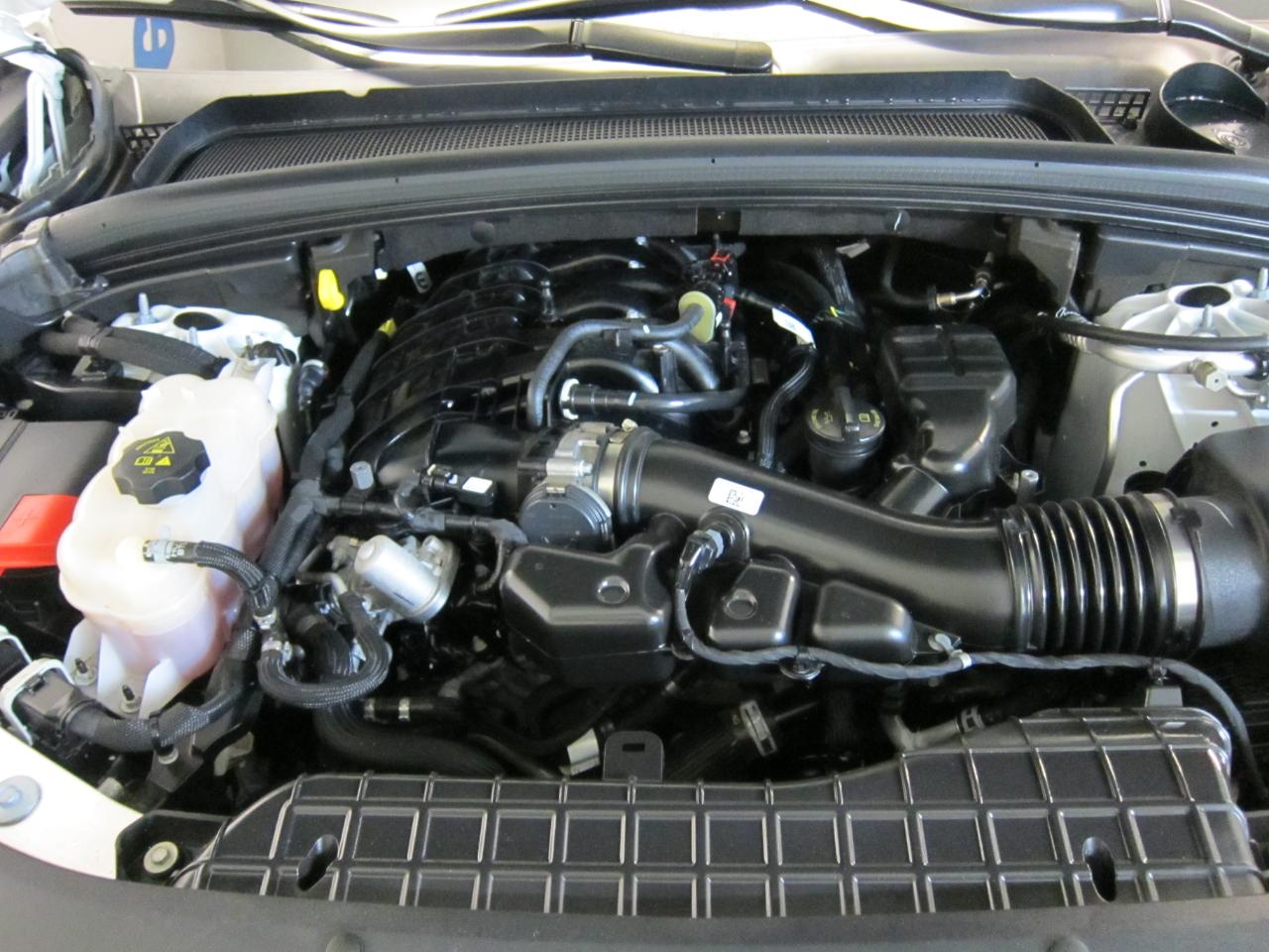 Jeep Grand Cherokee L Laredo 4WD 2023