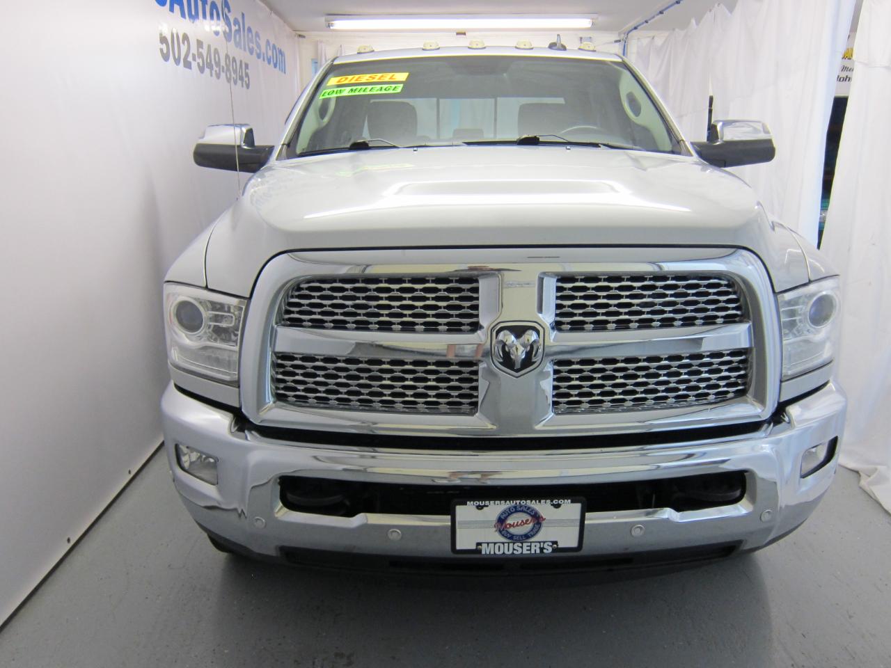 RAM 2500 Laramie Crew Cab SWB 2WD 2018