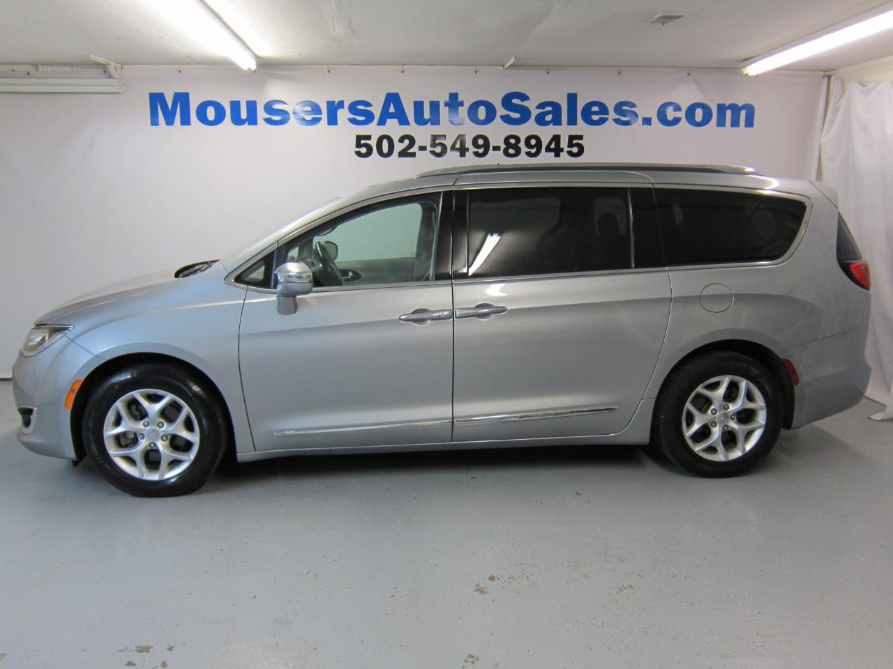 Chrysler Pacifica Limited 2020