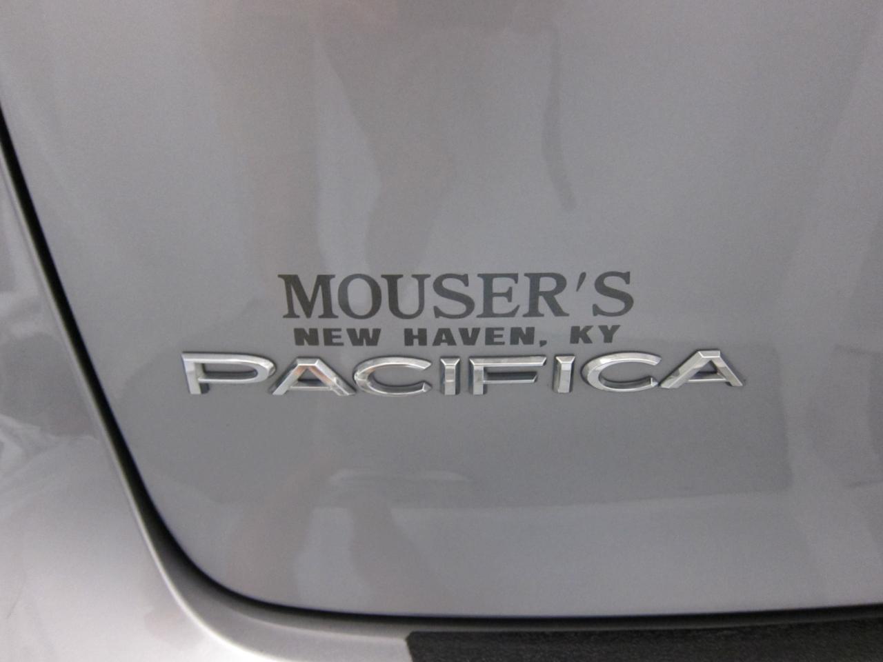 Chrysler Pacifica Limited 2020