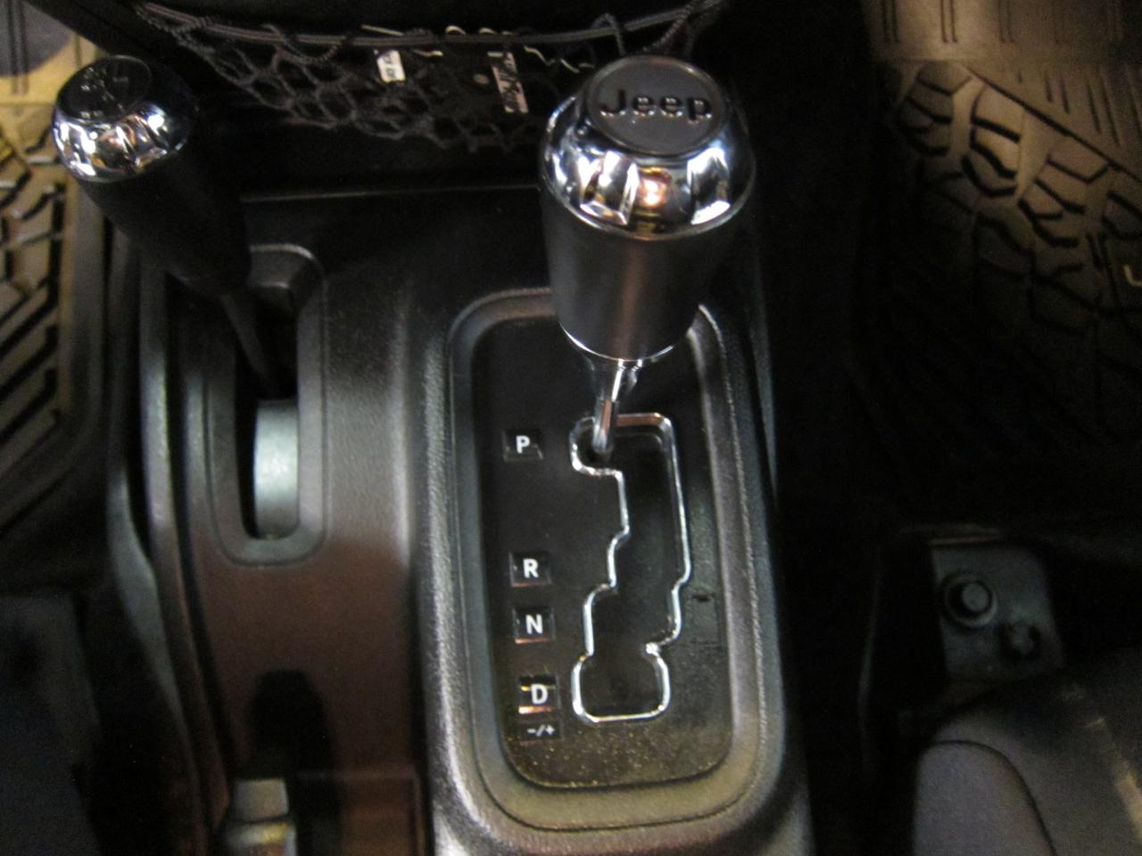 Jeep Wrangler Unlimited Sahara 4WD 2016