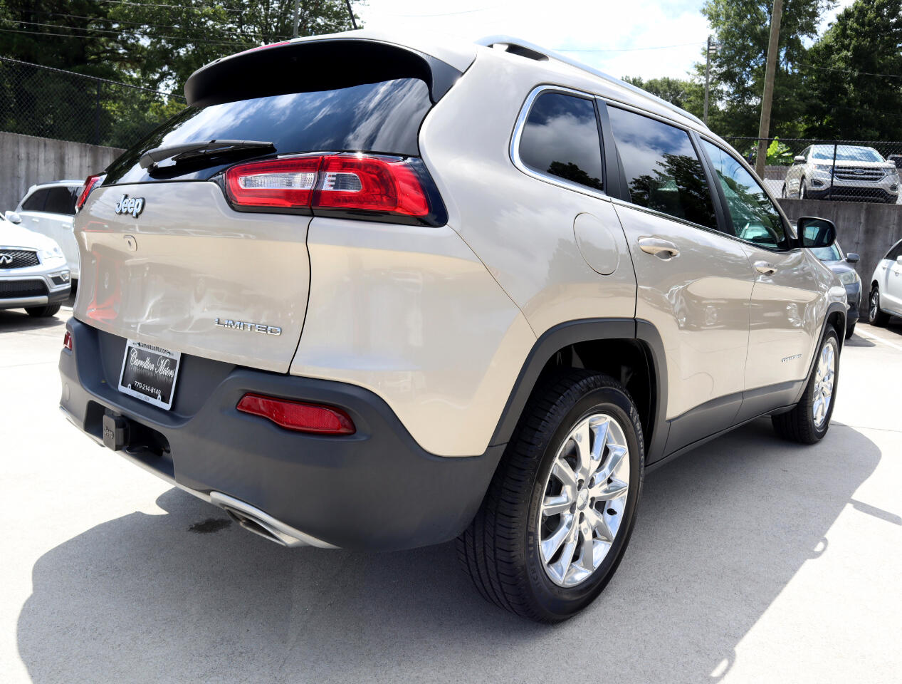 2015 Jeep Cherokee Limited photo 7