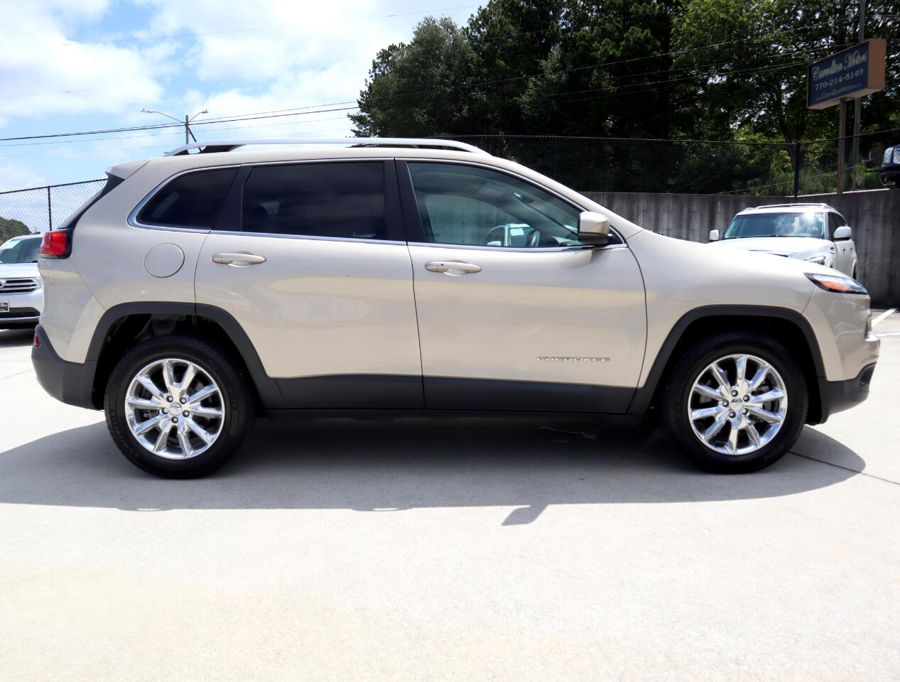 2015 Jeep Cherokee Limited photo 8