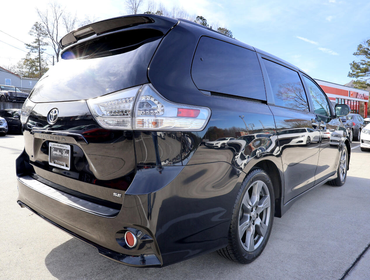 Toyota Sienna SE Premium FWD 8-Passenger V6 2017