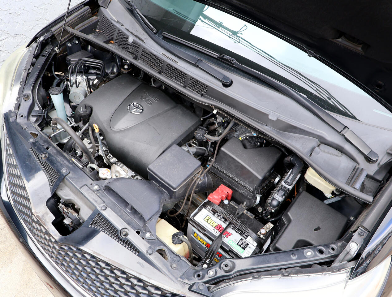 Toyota Sienna SE Premium FWD 8-Passenger V6 2017