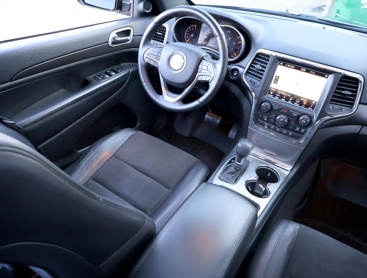 Jeep Grand Cherokee  2018