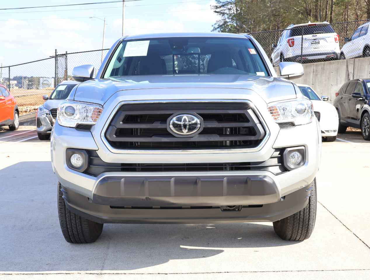 Toyota Tacoma SR5 Double Cab 4WD V6 2023
