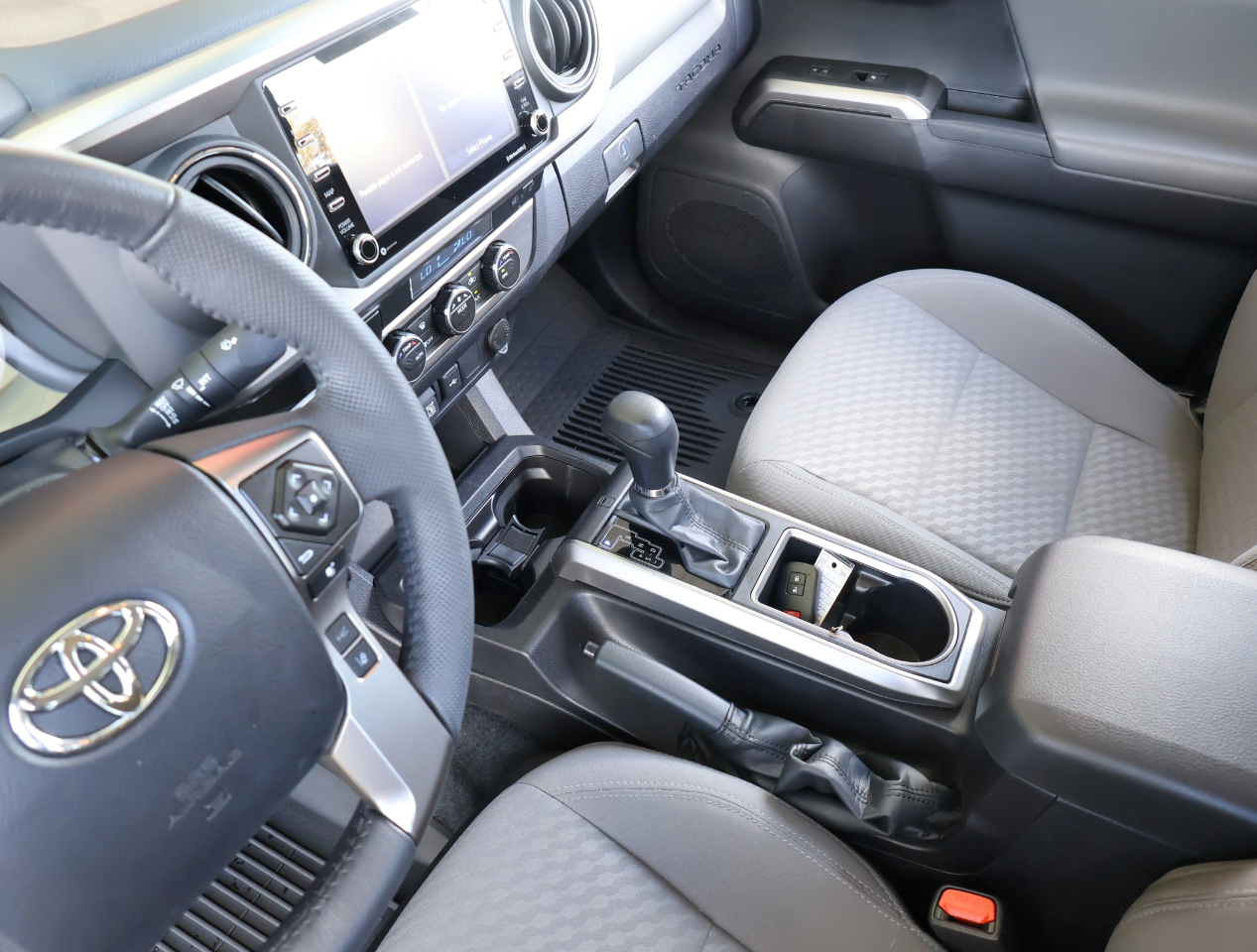 Toyota Tacoma SR5 Double Cab 4WD V6 2023