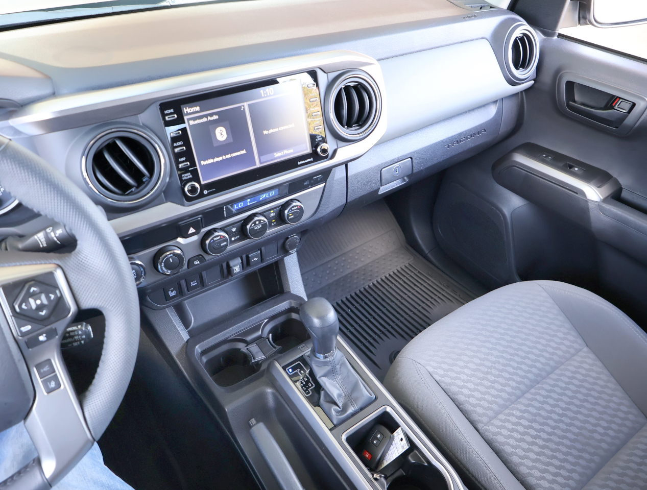 Toyota Tacoma SR5 Double Cab 4WD V6 2023