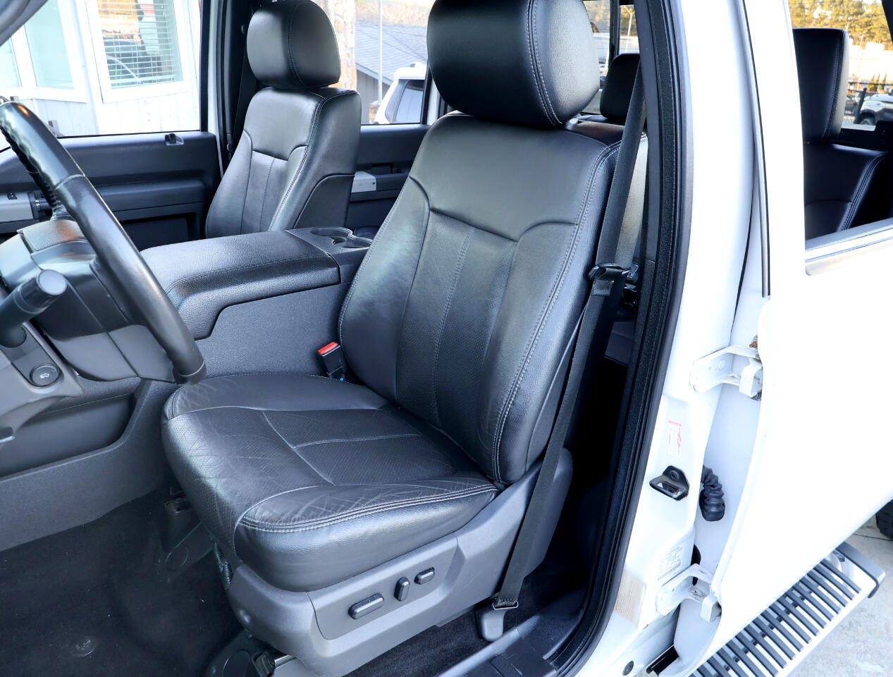 Ford F-250 SD Lariat Crew Cab 4WD 2016