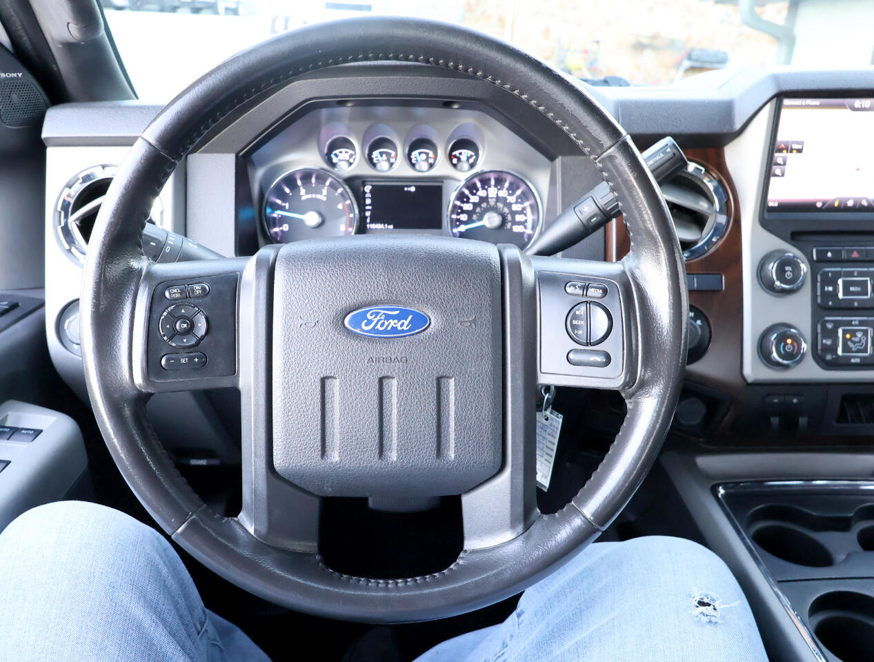 Ford F-250 SD Lariat Crew Cab 4WD 2016