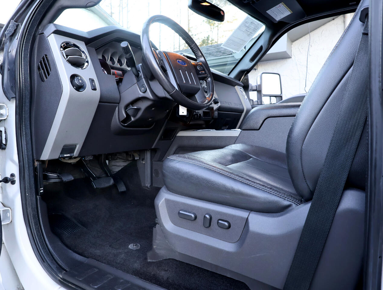 Ford F-250 SD Lariat Crew Cab 4WD 2016