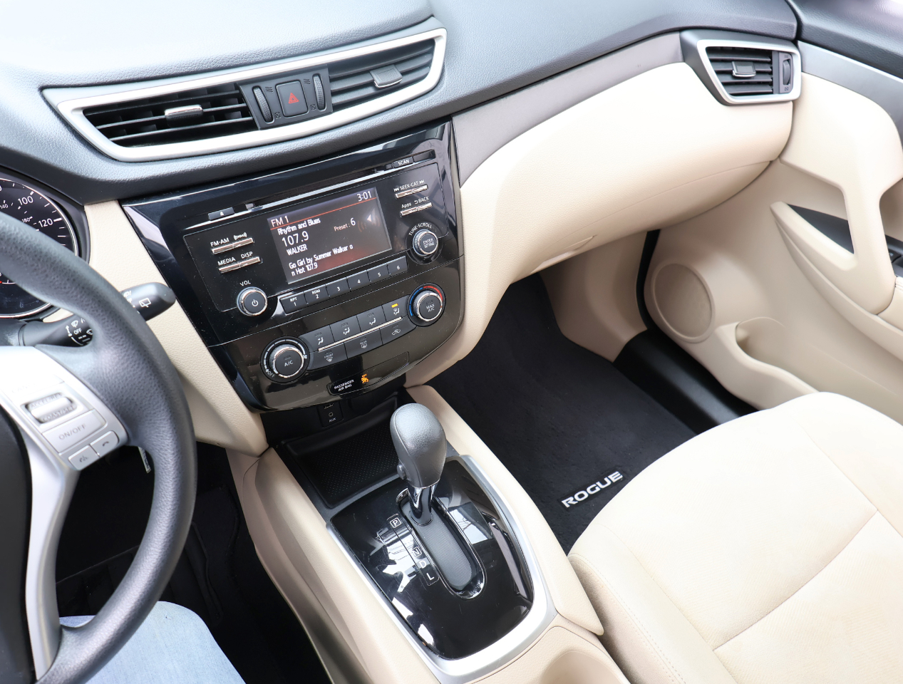 Nissan Rogue S 2WD 2016