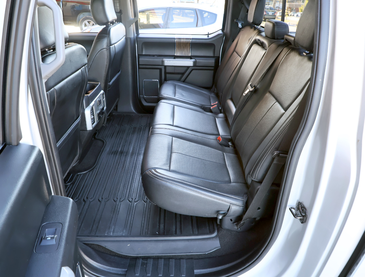 Ford F-150 Lariat SuperCrew 4WD 2019