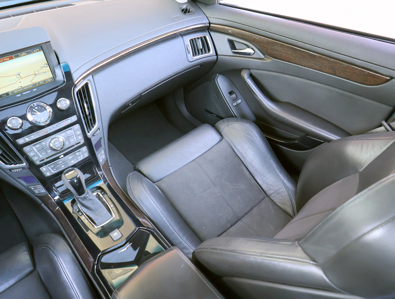 Cadillac CTS V Sedan 2010