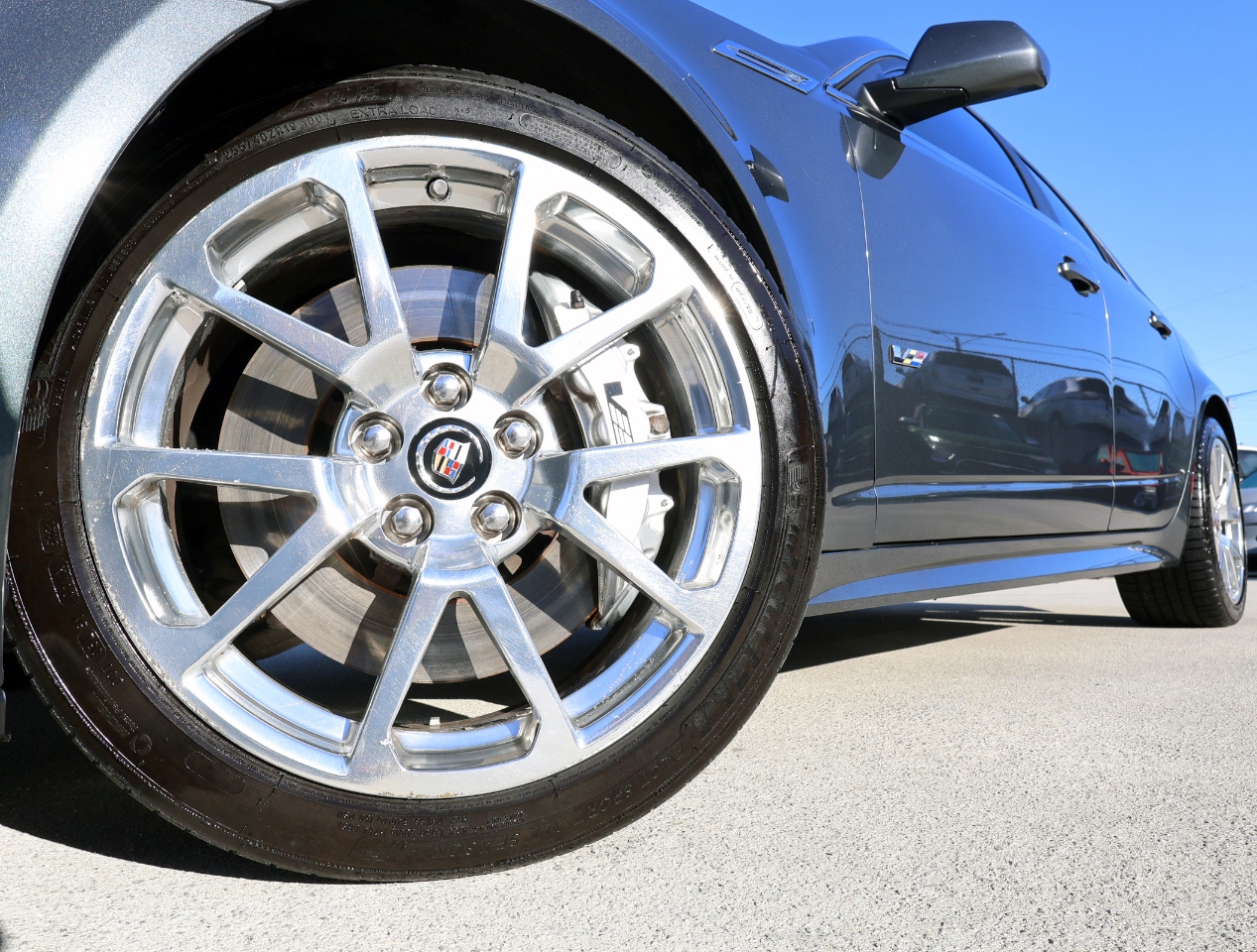 Cadillac CTS V Sedan 2010