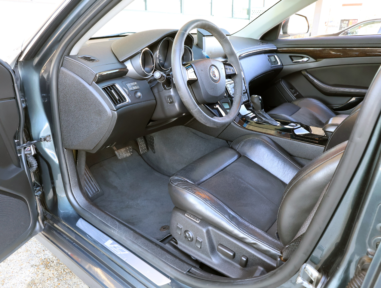 Cadillac CTS V Sedan 2010