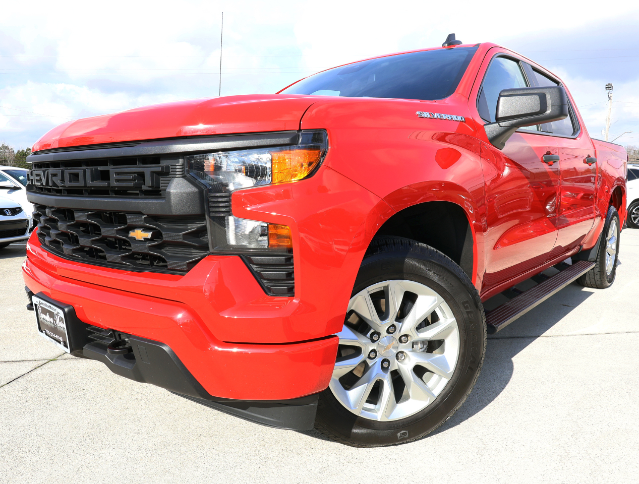 Chevrolet Silverado 1500 Custom Crew Cab 2WD 2023