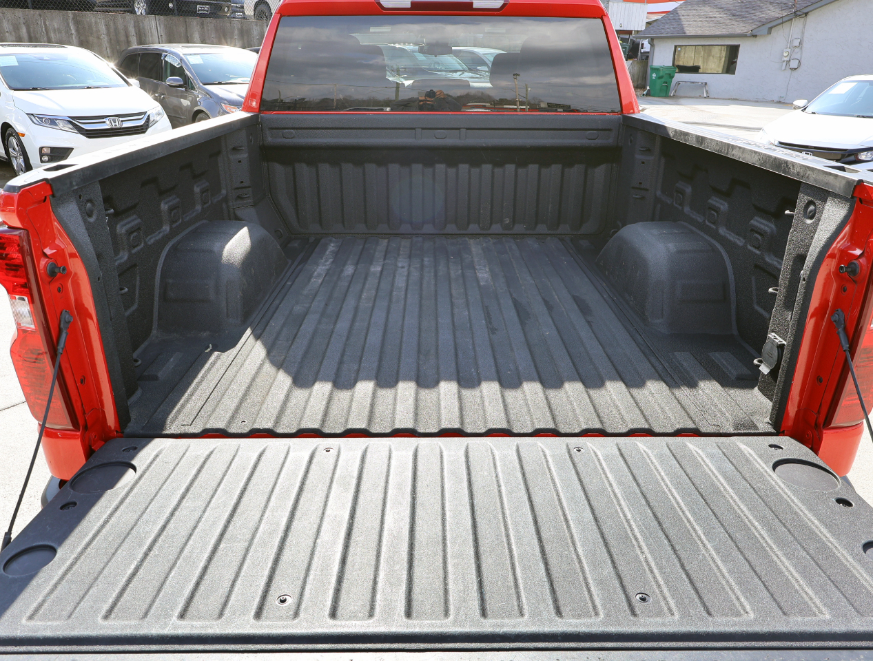 Chevrolet Silverado 1500 Custom Crew Cab 2WD 2023