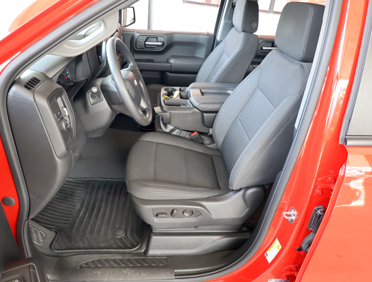 Chevrolet Silverado 1500 Custom Crew Cab 2WD 2023